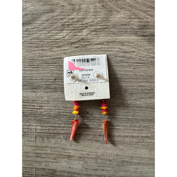 Free People ARIANA OST Sira Dangle Earrings NWT Boho - Picture 3 of 3